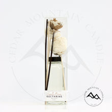 Load image into Gallery viewer, Reed Diffuser - Choose Your Scent
